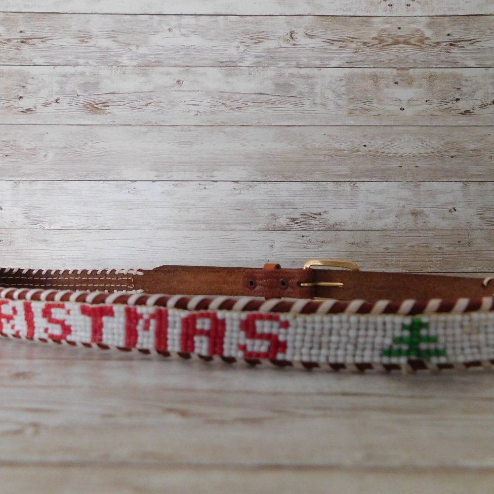 VINTAGE Southwestern Beaded Leather Belt - Merry Christmas - Picture 2 of 8